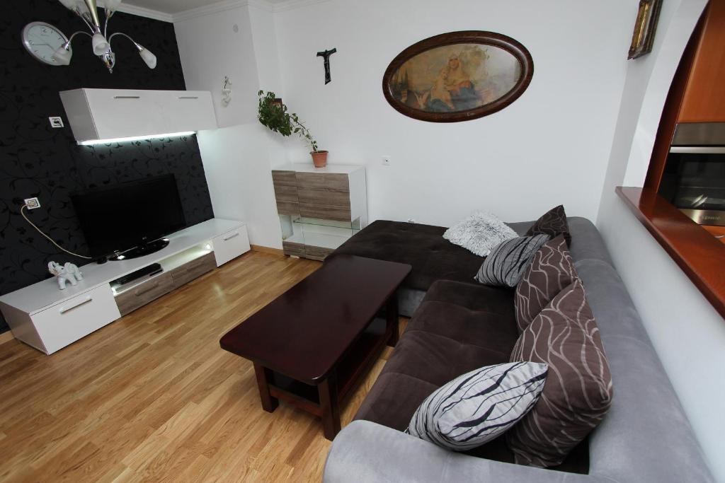 Apartment Ilinovic 로비니 외부 사진